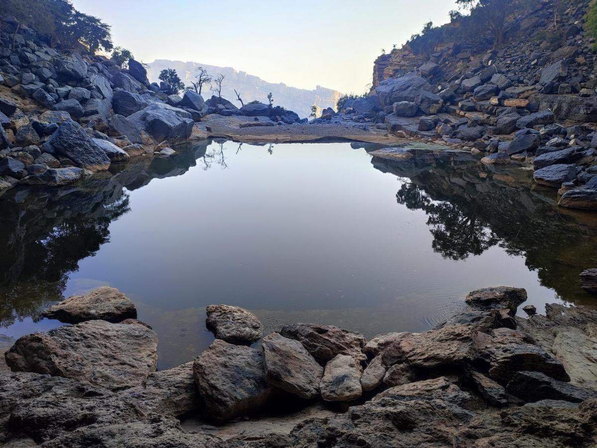 Stone Jebel Shams * Al Hamra